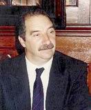 20051221164419-albertobuela1.jpg